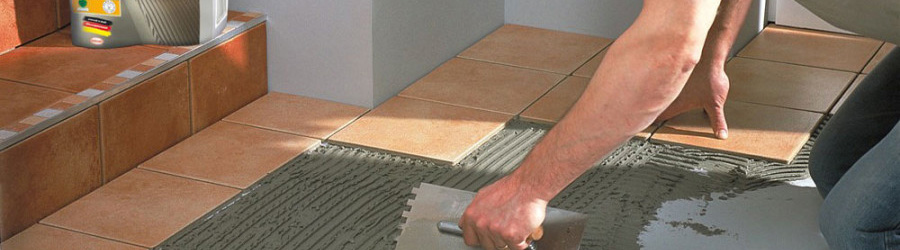 Клей для керамогранита: профессиональное руководство по выбору и правильной укладке